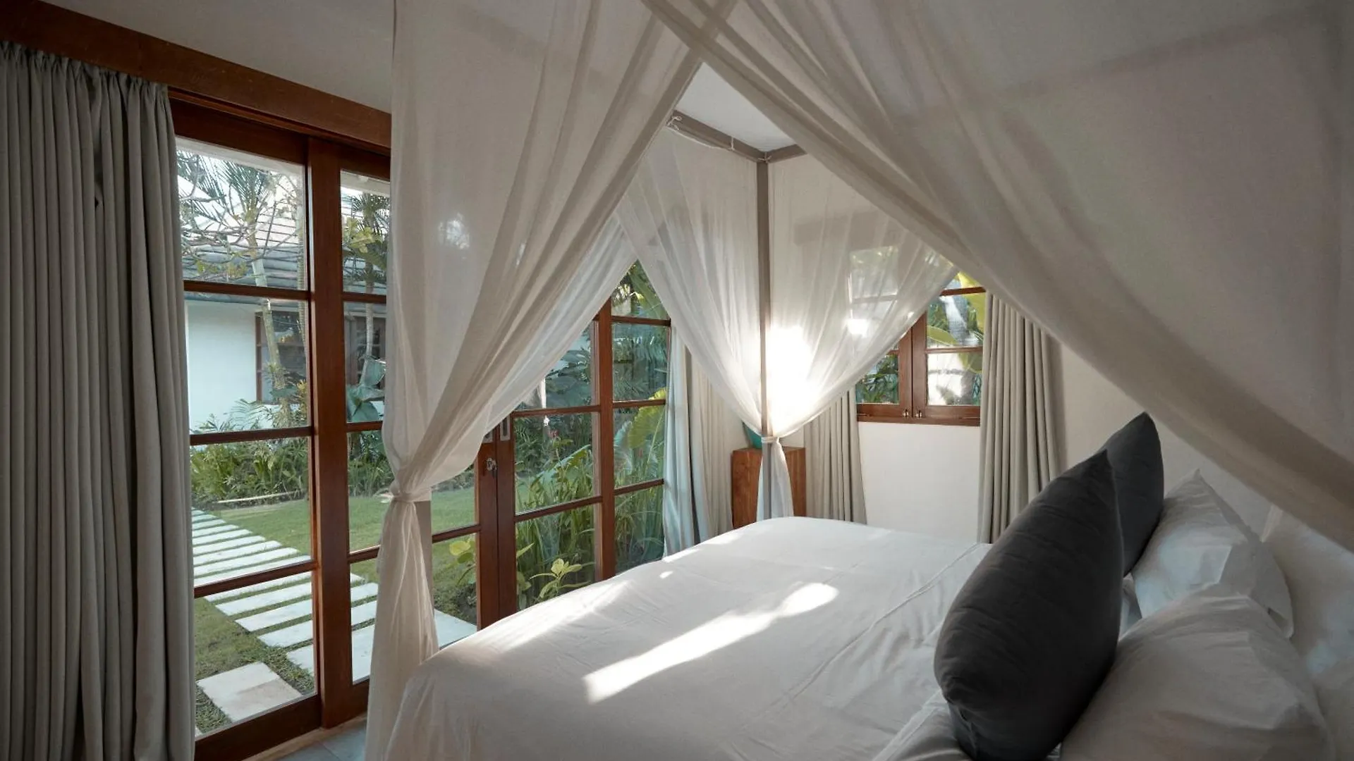 Villa Senara Canggu  0*, Canggu (Bali)